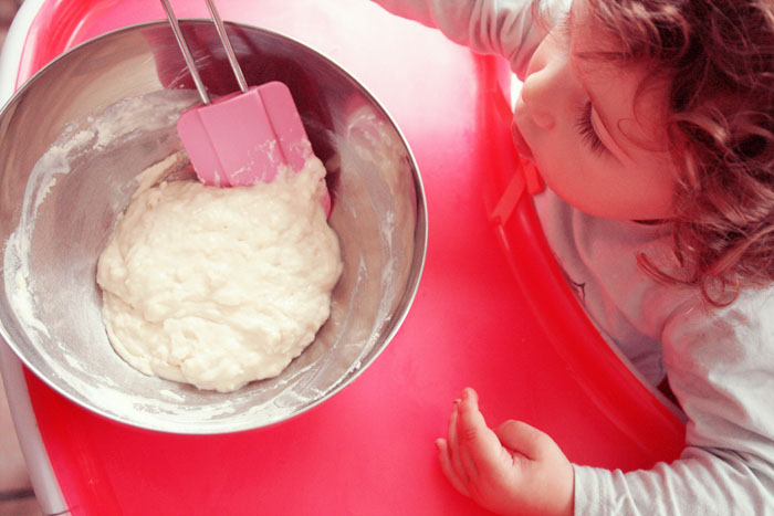 recette pâte à modeler maison  Le blog de l'école maternelle